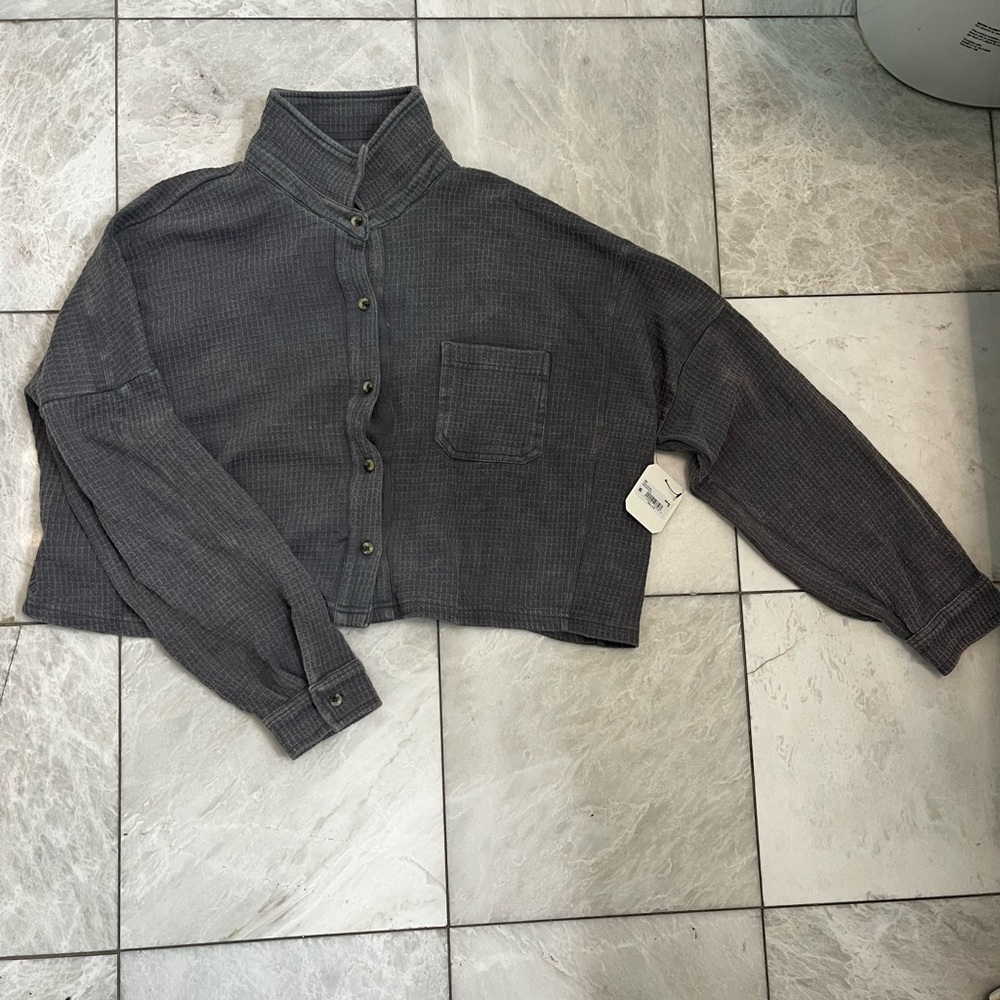 Gray Button-Up Cropped Jacket
